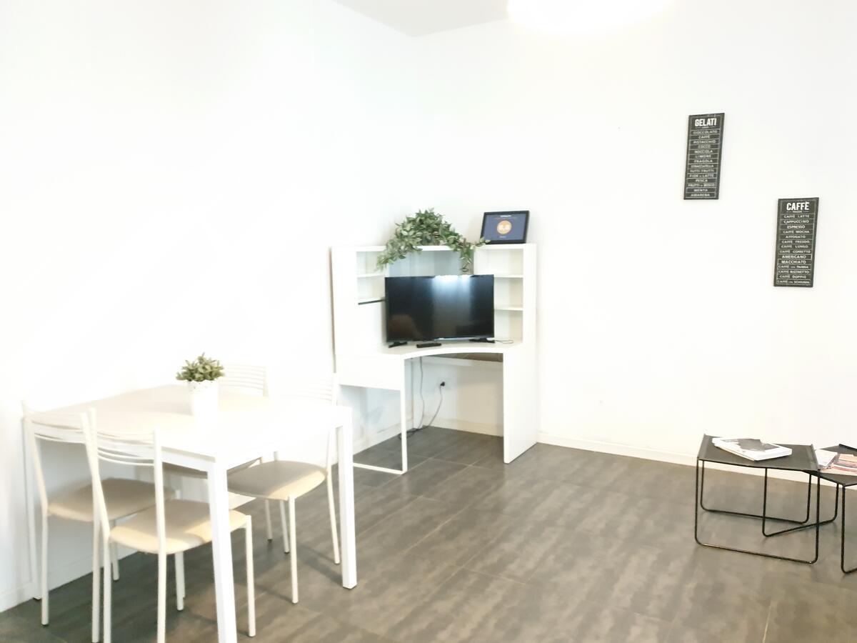 Aurora Apartment Milan Exterior photo